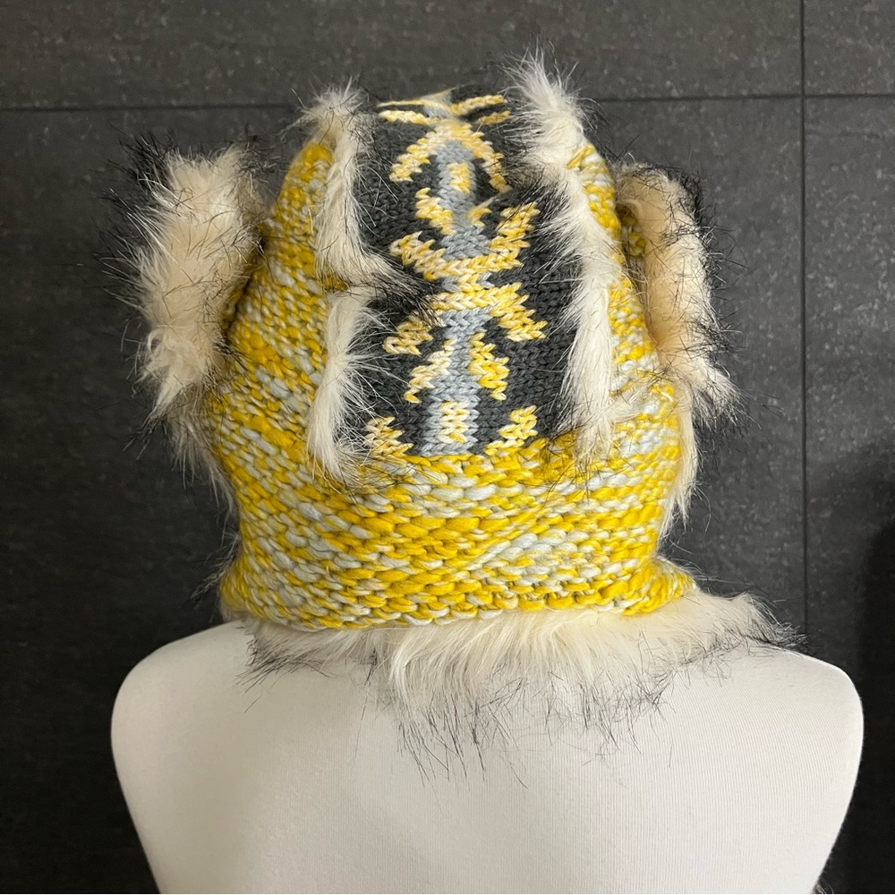 Grizzly Faux Fur Trapper Hat Yellow Gray Ivory - Picture 4 of 9
